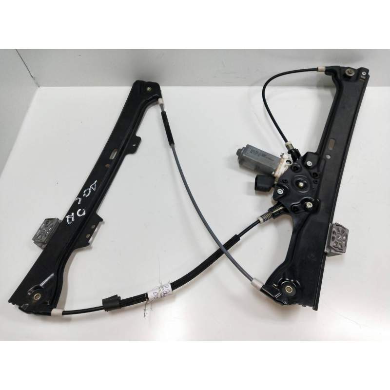 Recambio de elevalunas delantero derecho para bmw serie 5 berlina (e60) 3.0 turbodiesel cat referencia OEM IAM 6922268  