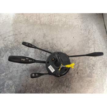 MANDO LUCES 0285456932 05112110 A0004640318 