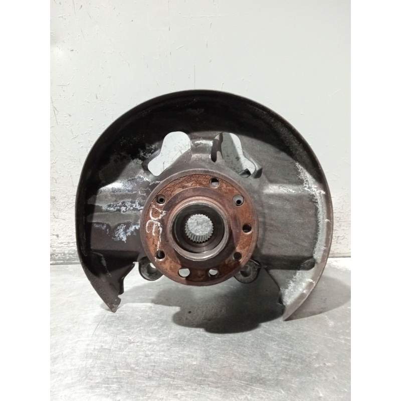 Recambio de mangueta delantera derecha para saab 9-5 (ys3e) 2.3 turbo referencia OEM IAM   