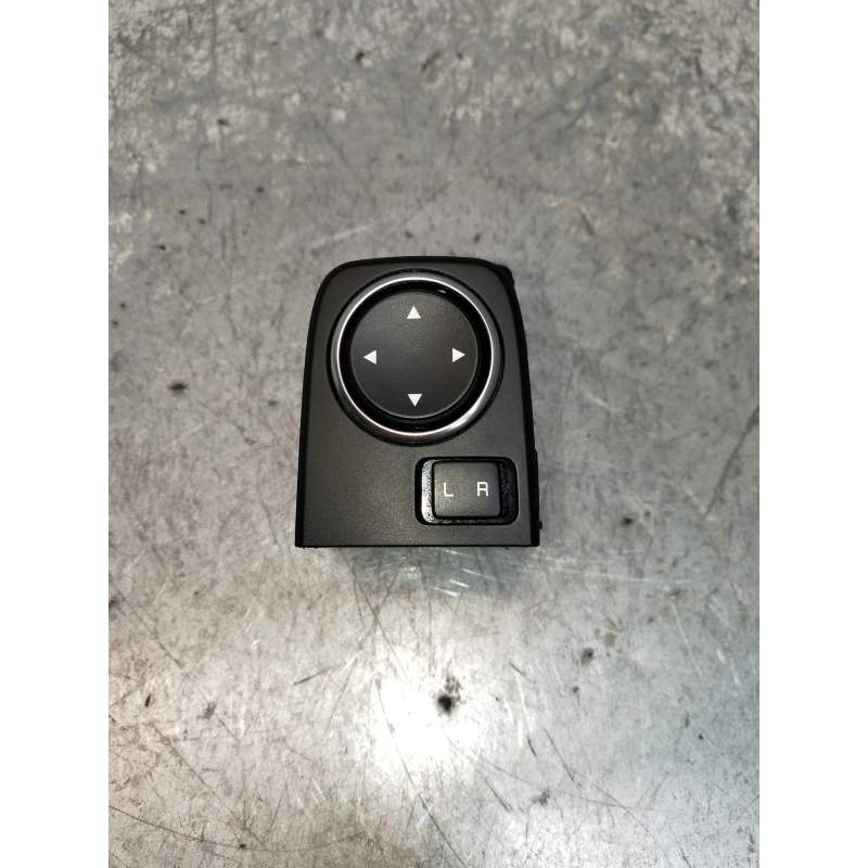 Recambio de mando retrovisor para kia ceed business referencia OEM IAM 93530J7200  2018