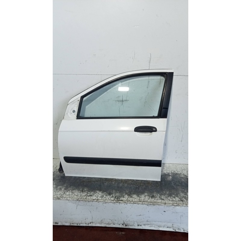 Recambio de puerta delantera izquierda para hyundai getz (tb) 1.1 básico referencia OEM IAM   5P