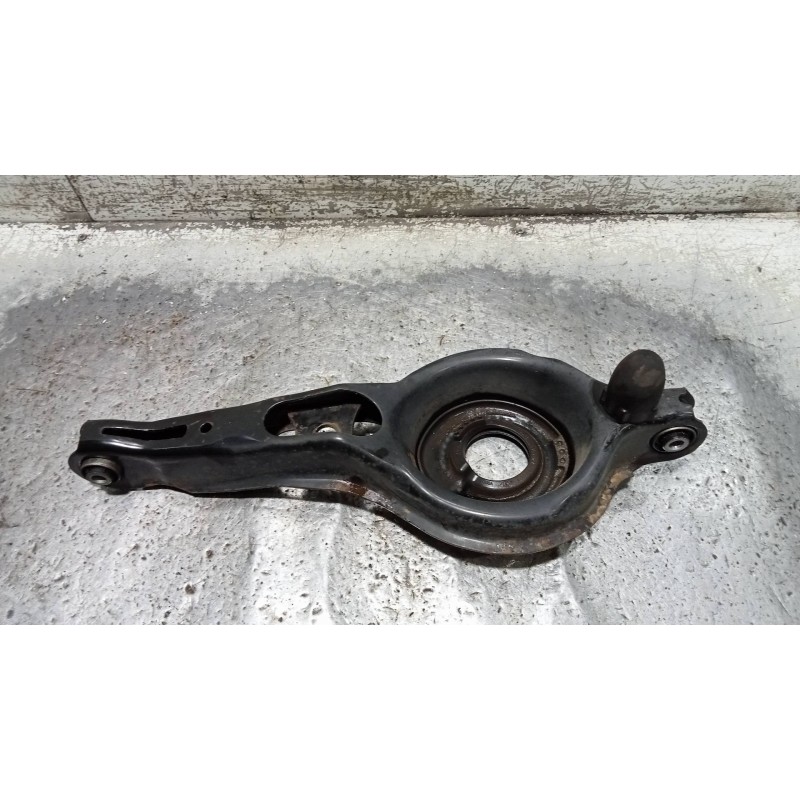 Recambio de brazo suspension inferior trasero izquierdo para ford c-max titanium referencia OEM IAM   