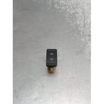 MANDO ELEVALUNAS DELANTERO DERECHO 6M2T14529DA 03168420 2008