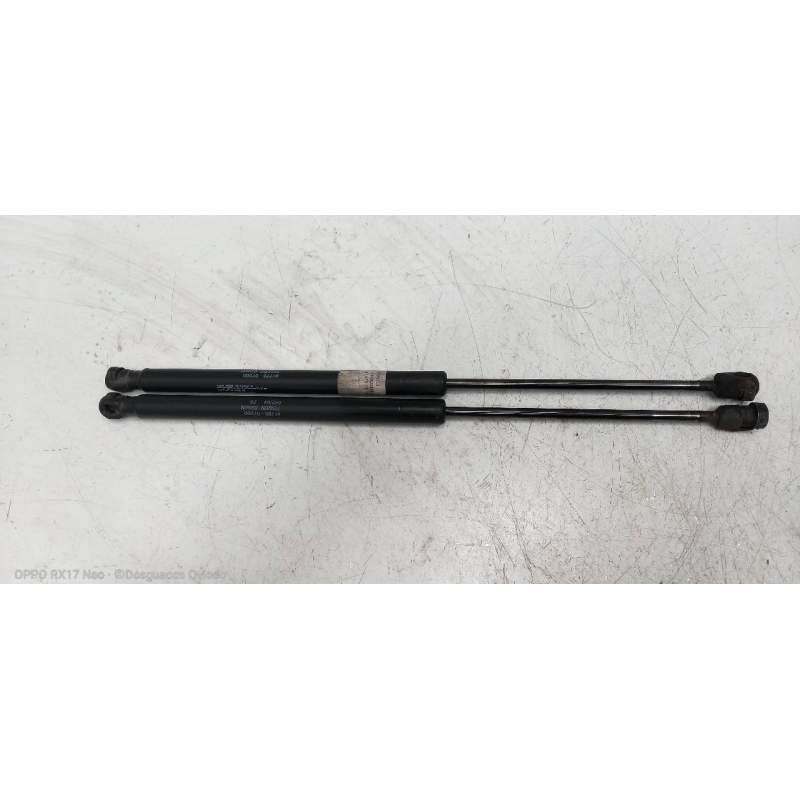 Recambio de amortiguadores maletero / porton para kia picanto 1.1 ex referencia OEM IAM 8178007000  