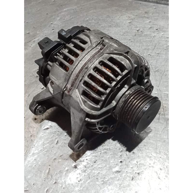 Recambio de alternador para iveco daily iv caja/chasis 35c15 referencia OEM IAM 0124325122 504087183 110A 2006