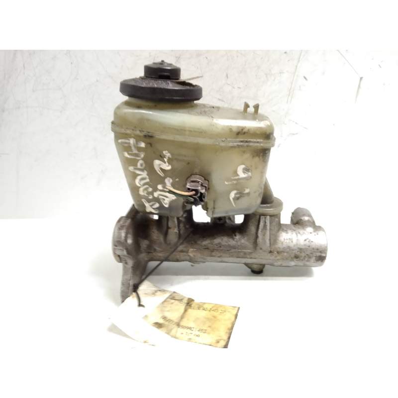 Recambio de bomba freno para toyota hilux 2.4 referencia OEM IAM   