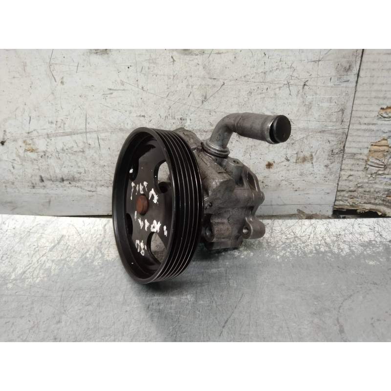 Recambio de bomba direccion para ford fiesta (cbk) futura referencia OEM IAM 2S6C3A696DD 14TDCI 2005