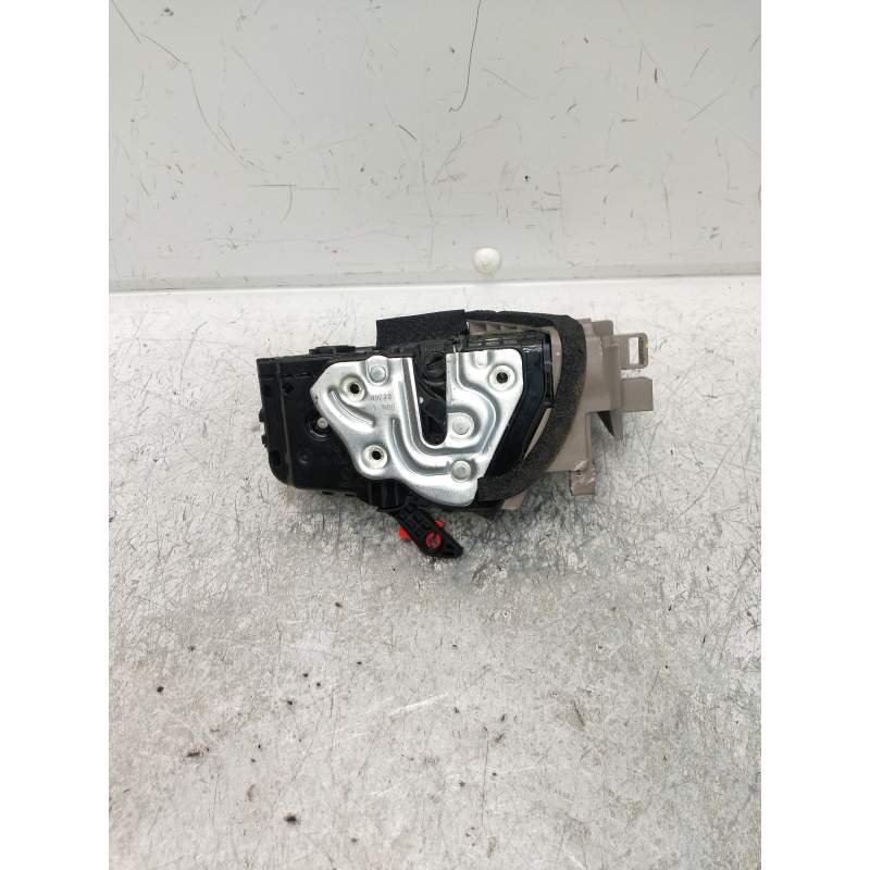 Recambio de motor cierre centralizado trasero derecho para kia ceed business referencia OEM IAM 81420J7000 5P 2018