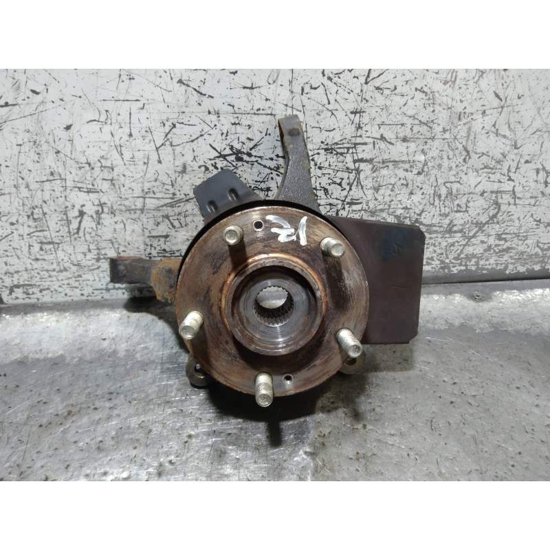Recambio de mangueta delantera izquierda para kia cee´d drive referencia OEM IAM  16CRDI 2012