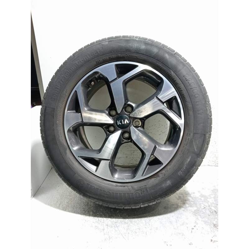 Recambio de juego llantas para kia sportage drive plus 2wd referencia OEM IAM  CUBIERTAS 225/60/17