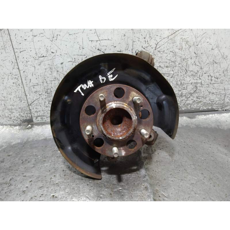 Recambio de mangueta trasera derecha para kia cee´d drive referencia OEM IAM  16CRDI 2012