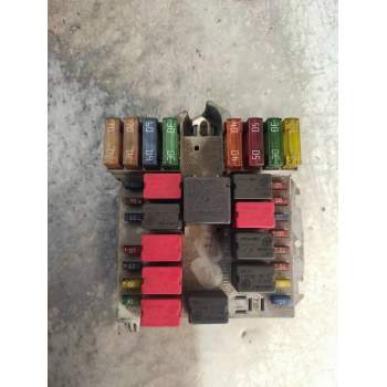 CAJA RELES / FUSIBLES 51724660 