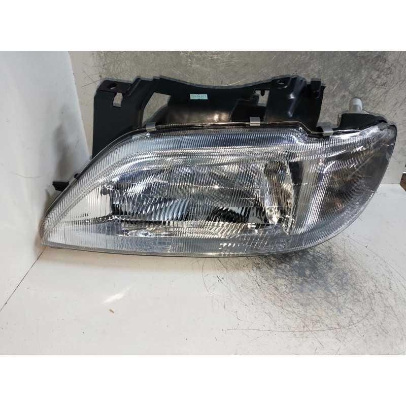 Recambio de faro izquierdo para citroen xsara berlina referencia OEM IAM   