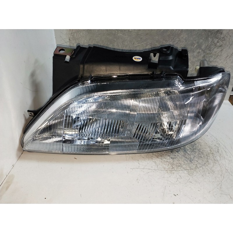 Recambio de faro izquierdo para citroen xsara berlina referencia OEM IAM   