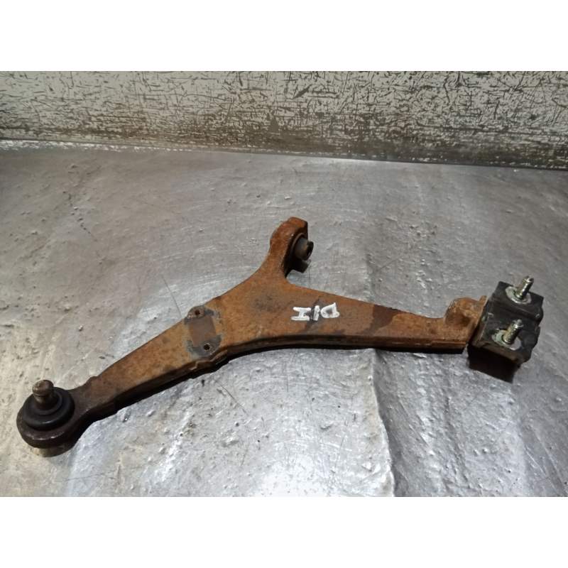 Recambio de brazo suspension inferior delantero izquierdo para peugeot 106 ii (1a_, 1c_) 1.1 i referencia OEM IAM  11G 1996