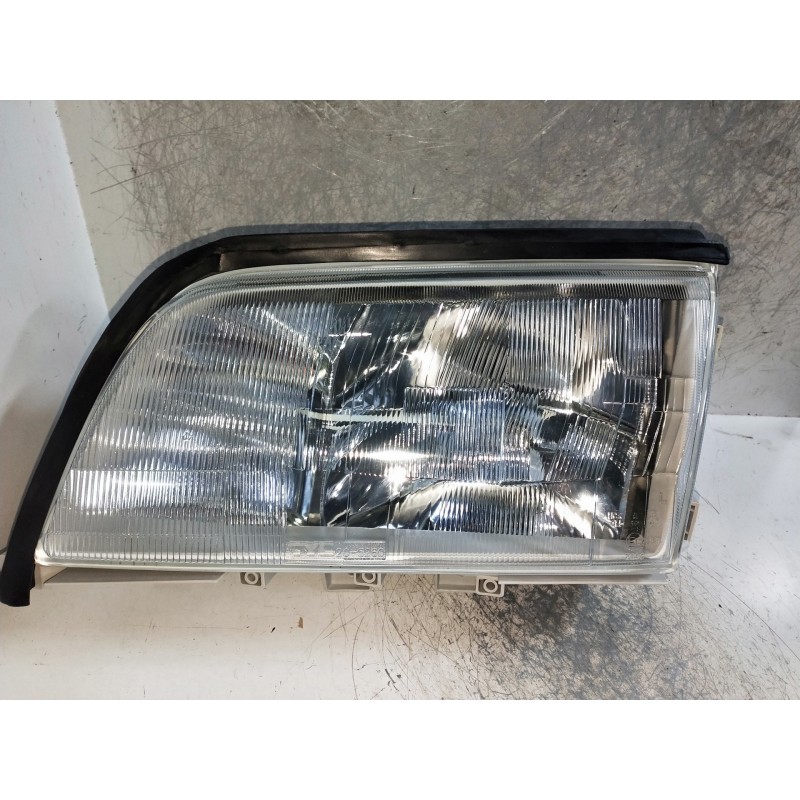 Recambio de faro izquierdo para mercedes clase c (w202) berlina referencia OEM IAM   