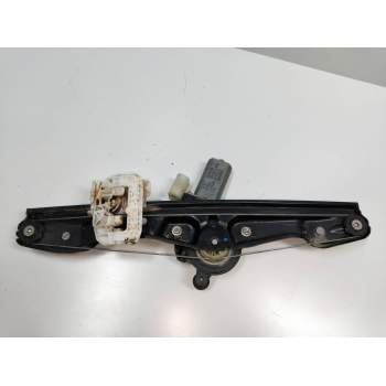 ELEVALUNAS TRASERO DERECHO M13970A00 