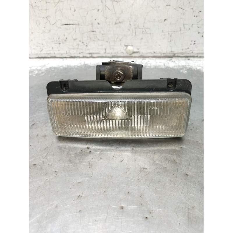 Recambio de faro antiniebla izquierdo para chrysler voyager ii (es) 2.5 td referencia OEM IAM   1991