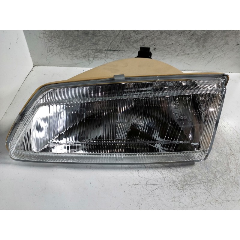 Recambio de faro izquierdo para peugeot 106 (s1) referencia OEM IAM   