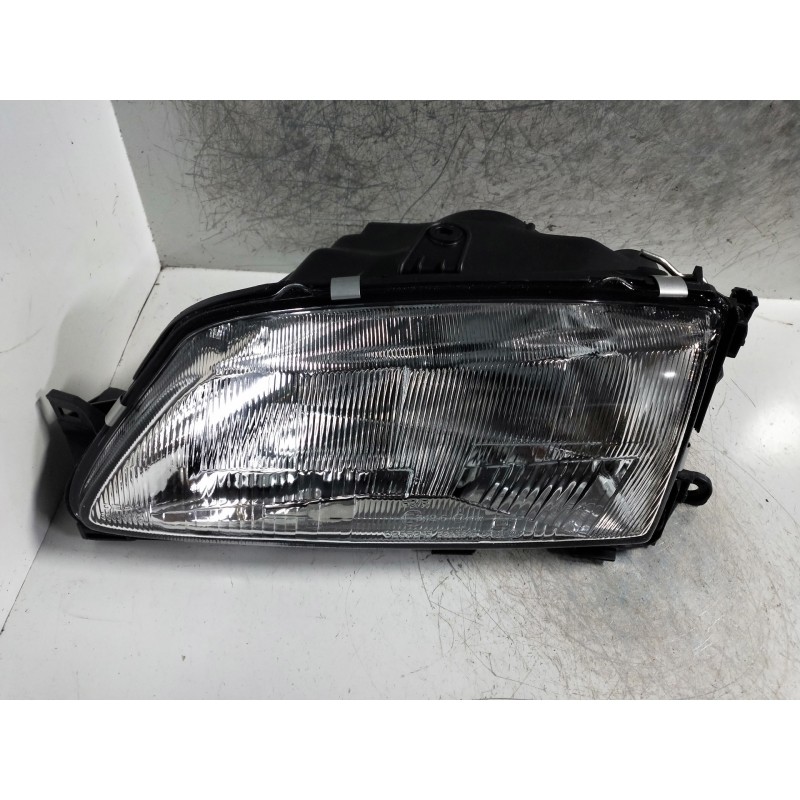 Recambio de faro izquierdo para peugeot 306 berlina 3/5 puertas (s1) referencia OEM IAM   