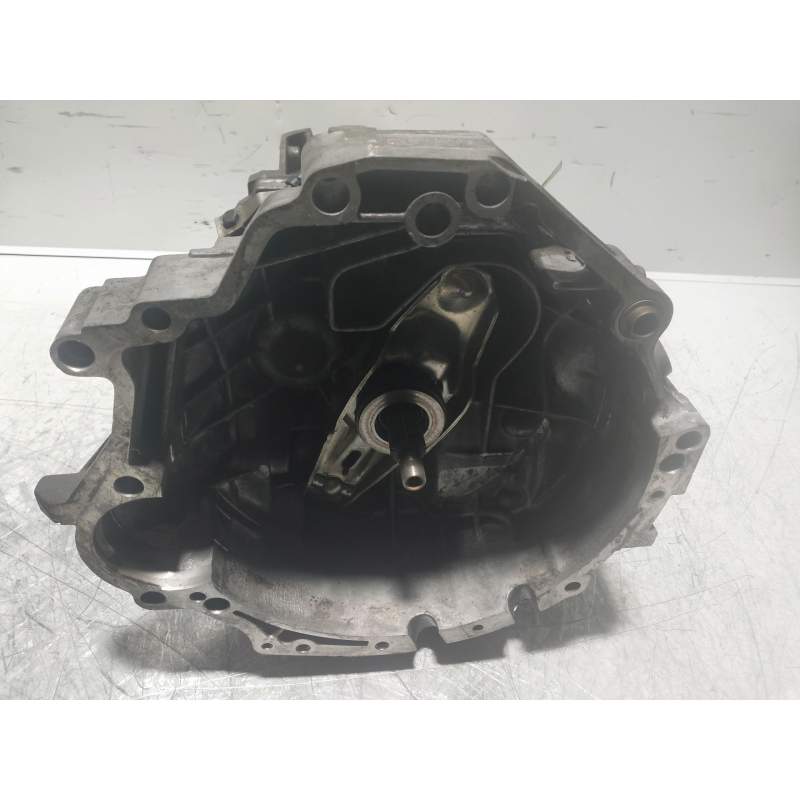 Recambio de caja cambios para audi a6 berlina (c4) básico referencia OEM IAM CNX 15125 5V