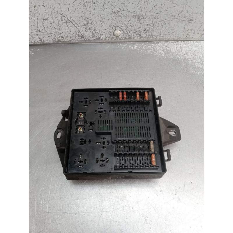 Recambio de caja reles / fusibles para jaguar xj 2.7 d xj6 executive referencia OEM IAM  27D 2005