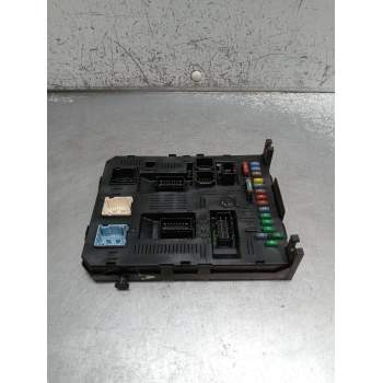 CAJA RELES / FUSIBLES 9661940480 16HDI 2004