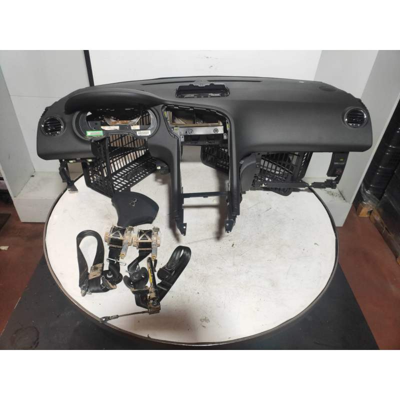 Recambio de kit airbag para peugeot 5008 allure referencia OEM IAM   2012