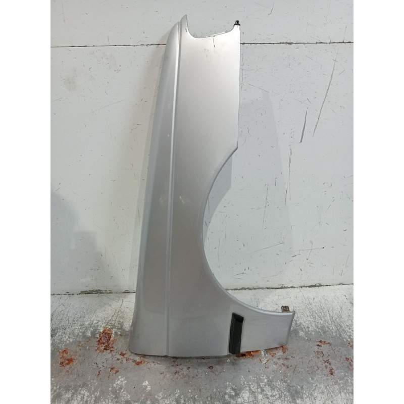 Recambio de aleta delantera derecha para peugeot 405 ii (4b) 1.9 d referencia OEM IAM   1992