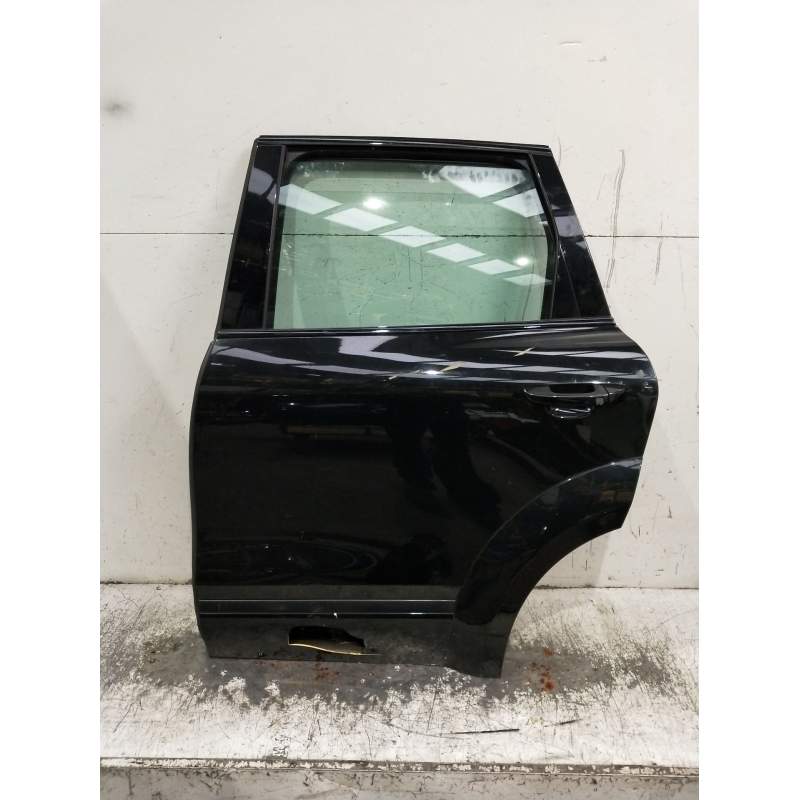Recambio de puerta trasera izquierda para porsche cayenne (92a) 4.8 s referencia OEM IAM  5p 2010