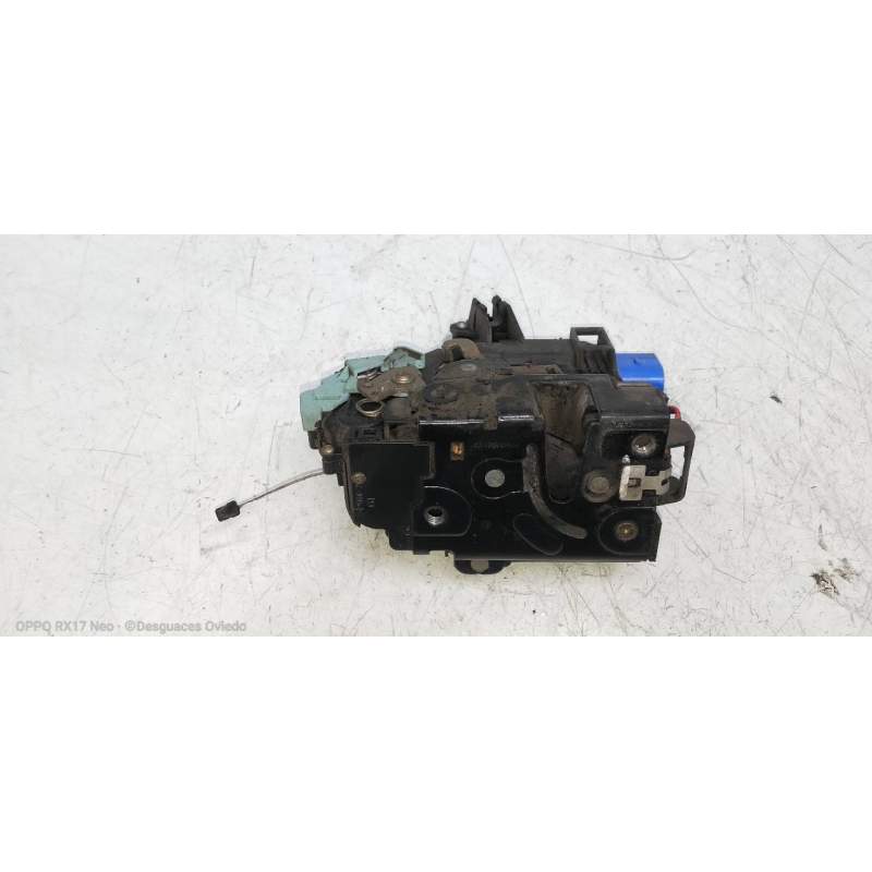 Recambio de motor cierre centralizado trasero izquierdo para seat altea (5p1) reference referencia OEM IAM 7L0839015  