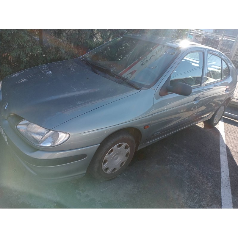 renault megane i berlina hatchback (ba0) del año 1998