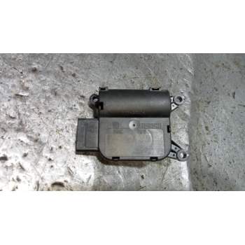 MOTOR APERTURA TRAMPILLAS CLIMATIZADOR 1K1907511 