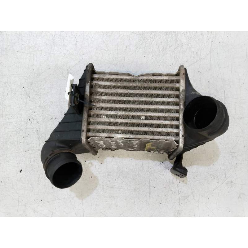 Recambio de intercooler para toyota land cruiser (j9) 3.0 turbodiesel referencia OEM IAM 1L0145805A 130020071F 