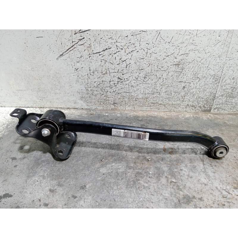 Recambio de brazo suspension inferior trasero izquierdo para jeep renegade limited referencia OEM IAM 00519399600  