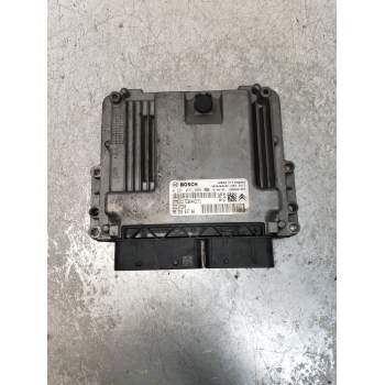 CENTRALITA MOTOR UCE 0281031886 9813283780 