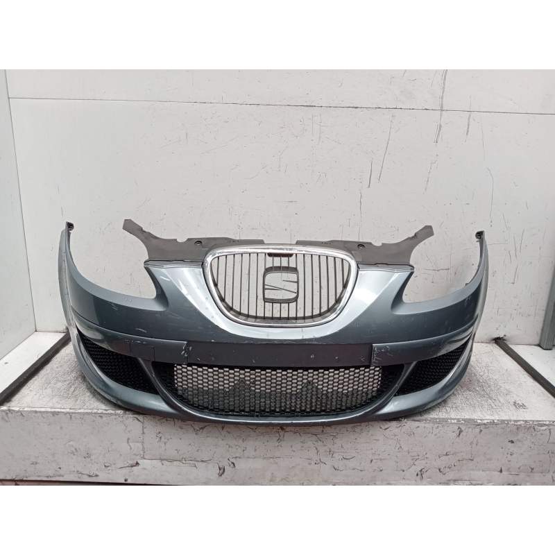 Recambio de paragolpes delantero para seat altea (5p1) 1.9 tdi referencia OEM IAM   2004