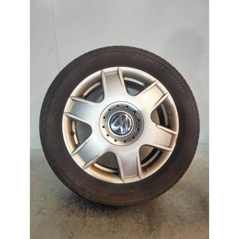 Recambio de juego llantas para volkswagen bora berlina (1j2) highline referencia OEM IAM  CUBIERTAS 205/55/16