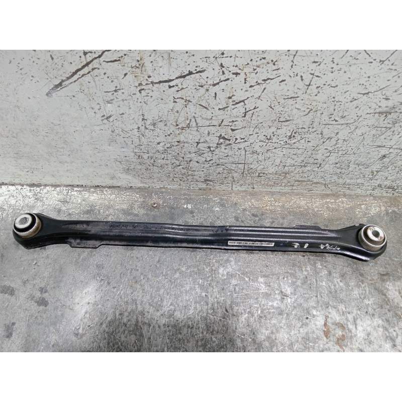 Recambio de brazo suspension inferior trasero izquierdo para jeep renegade limited referencia OEM IAM 00519399570  