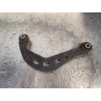 BRAZO SUSPENSION SUPERIOR TRASERO DERECHO 22D 2014
