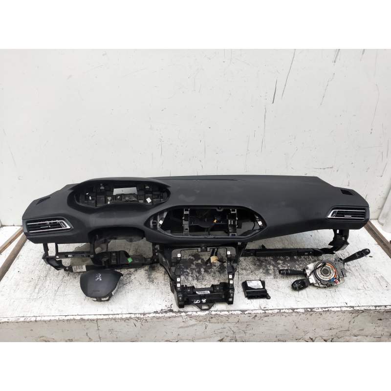 Recambio de kit airbag para peugeot 308 allure referencia OEM IAM 9807568180  
