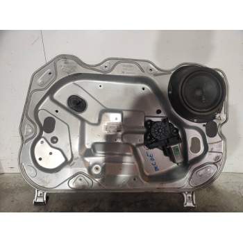 ELEVALUNAS DELANTERO DERECHO 7M51R045H16A 