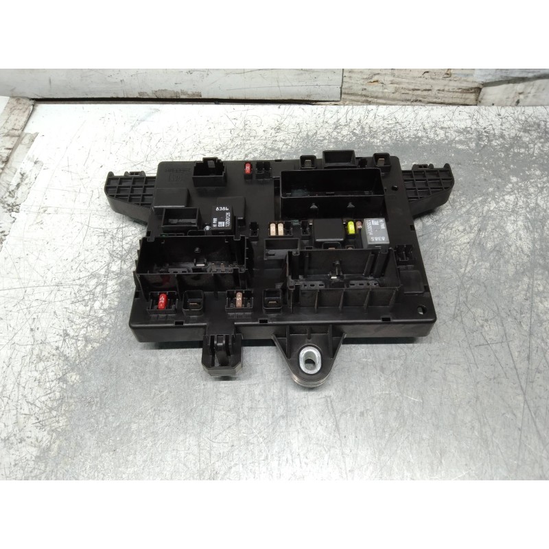 Recambio de caja reles / fusibles para opel astra j lim. enjoy referencia OEM IAM 13343950 1110078AC 365927271 RP