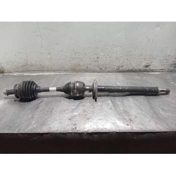 TRANSMISION DELANTERA DERECHA 200CDI X117/2015