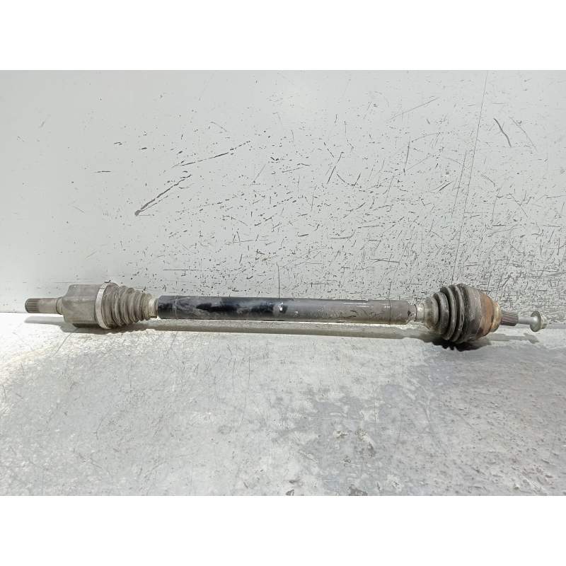 Recambio de transmision delantera derecha para seat ateca (kh7) xcellence edition referencia OEM IAM  11136833 