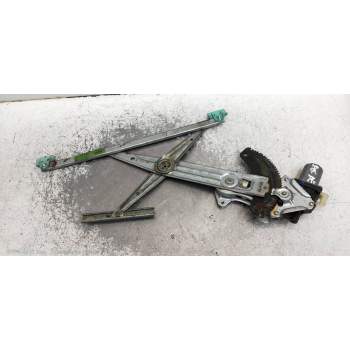 ELEVALUNAS DELANTERO DERECHO 807003BB0A 827301HB1A 5P