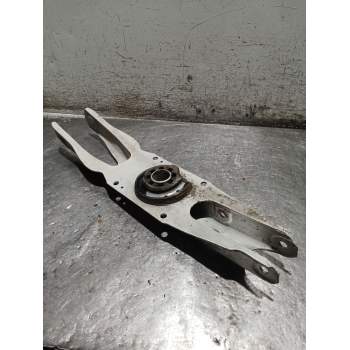 BRAZO SUSPENSION INFERIOR TRASERO DERECHO 200CDI X117/2015