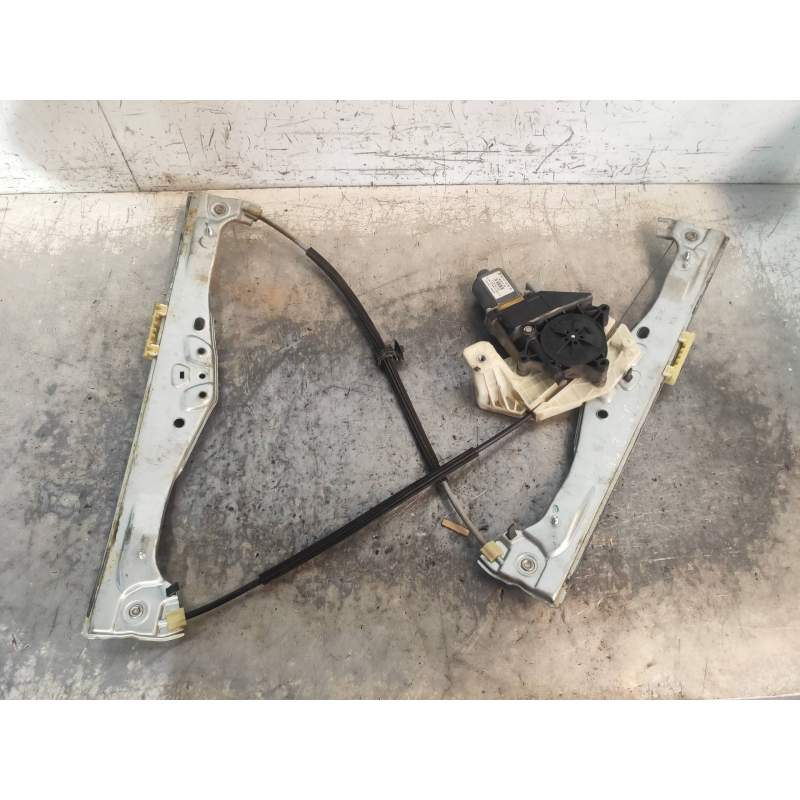 Recambio de elevalunas delantero derecho para citroën c4 cactus feel referencia OEM IAM 9674252480 0130822570 5P