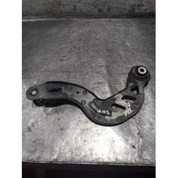 BRAZO SUSPENSION SUPERIOR TRASERO DERECHO A2463501006 200CDI X117/2015