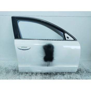 PUERTA DELANTERA DERECHA 3T0831056 5P 